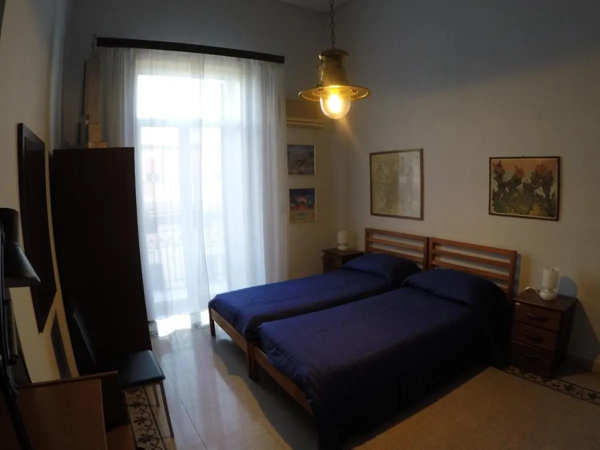 Nocleg ze śniadaniem 4You Palermo