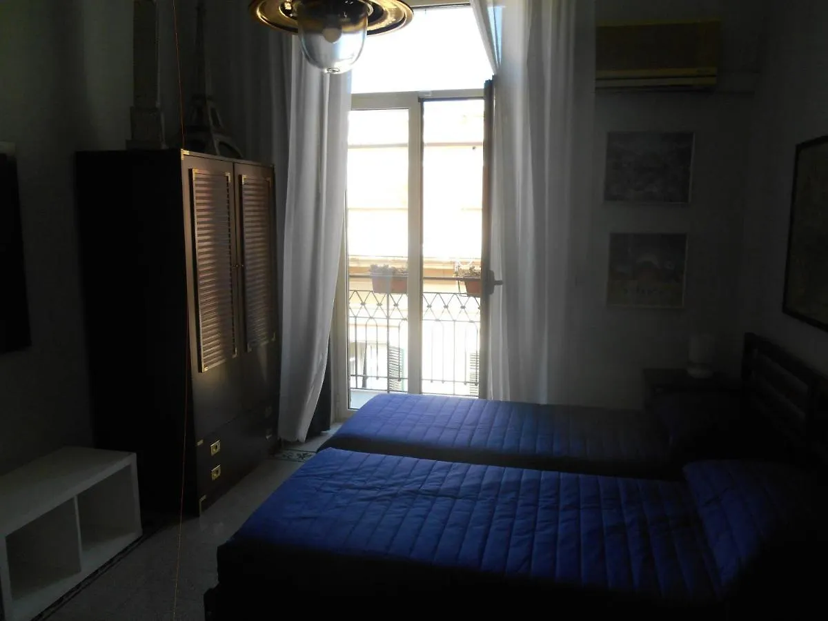 4You Palermo Nocleg ze śniadaniem